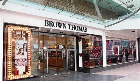 brown thomas closing time.